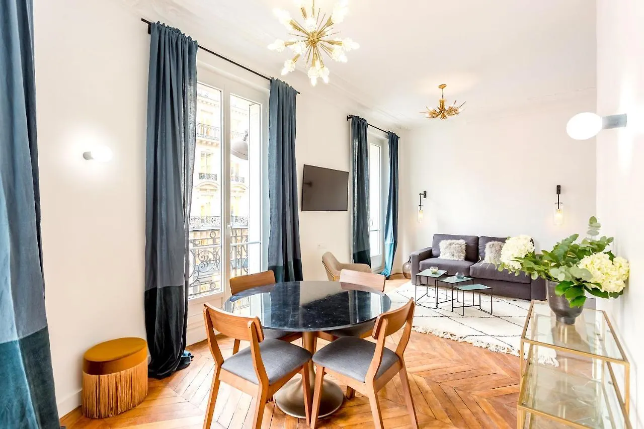 Opera Quatre Septembre Apartment Paris